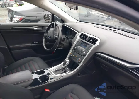 2013 Ford Fusion Se z USA, uszkodzony, nr VIN 3FA6P0HR4DR160290